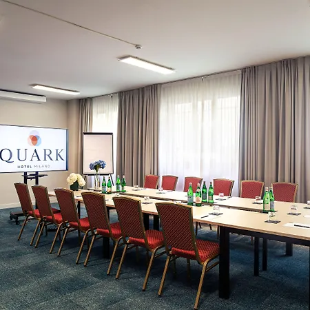 Ξενοδοχείο Quark 4*