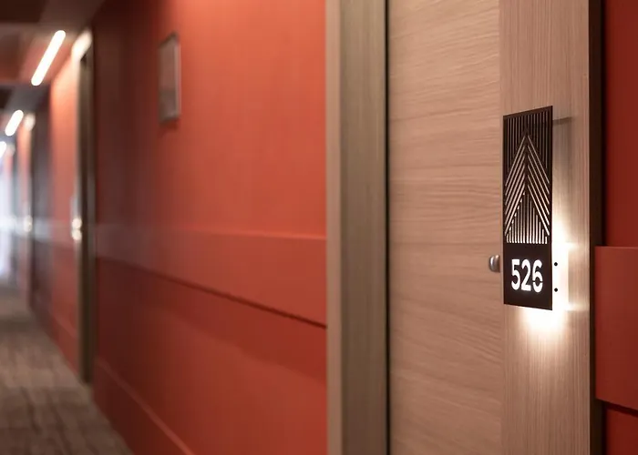 Quark 4* Μιλάνο