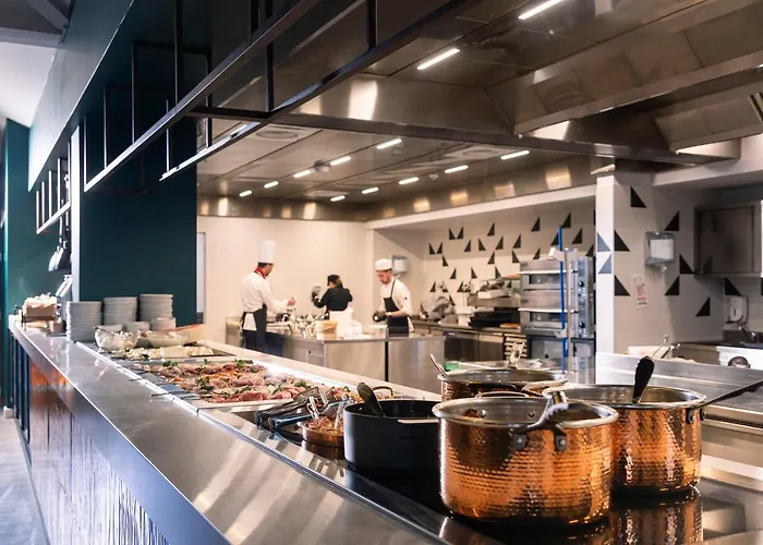 Quark Ξενοδοχείο