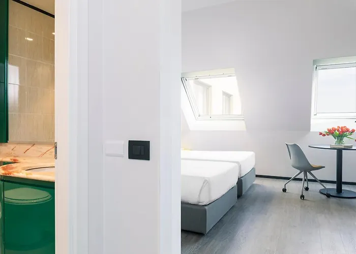 Quark Ξενοδοχείο 4*