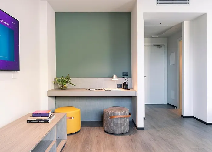 Quark 4* Μιλάνο