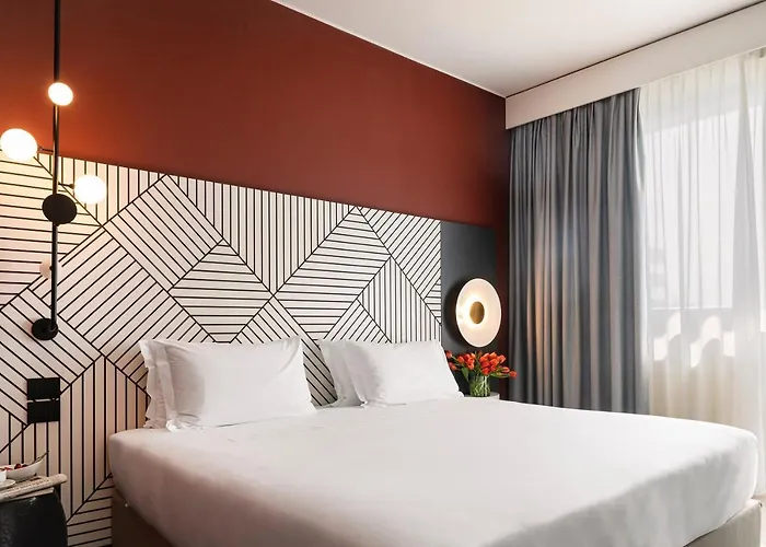 Quark Ξενοδοχείο