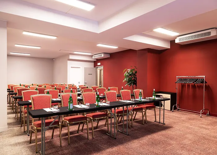 Quark Ξενοδοχείο 4*