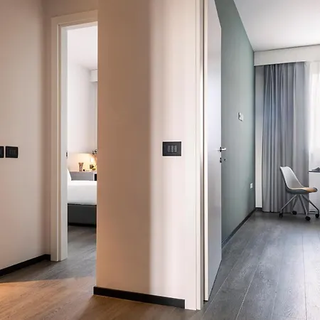 Quark Hotel 4*