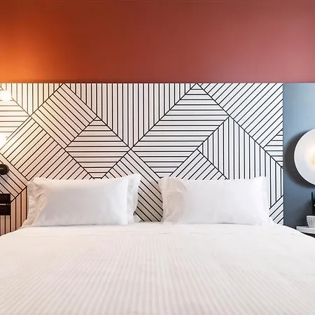 كوارك هوتل ميلانو فندق 4*