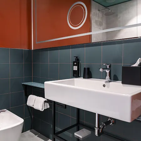 كوارك هوتل ميلانو ميلان